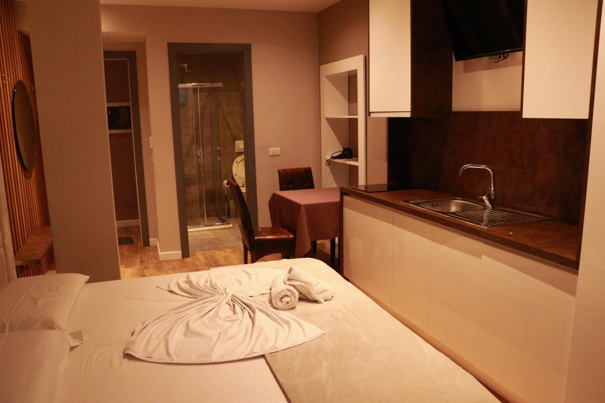 Nest&Rest Apartments 티라나 외부 사진