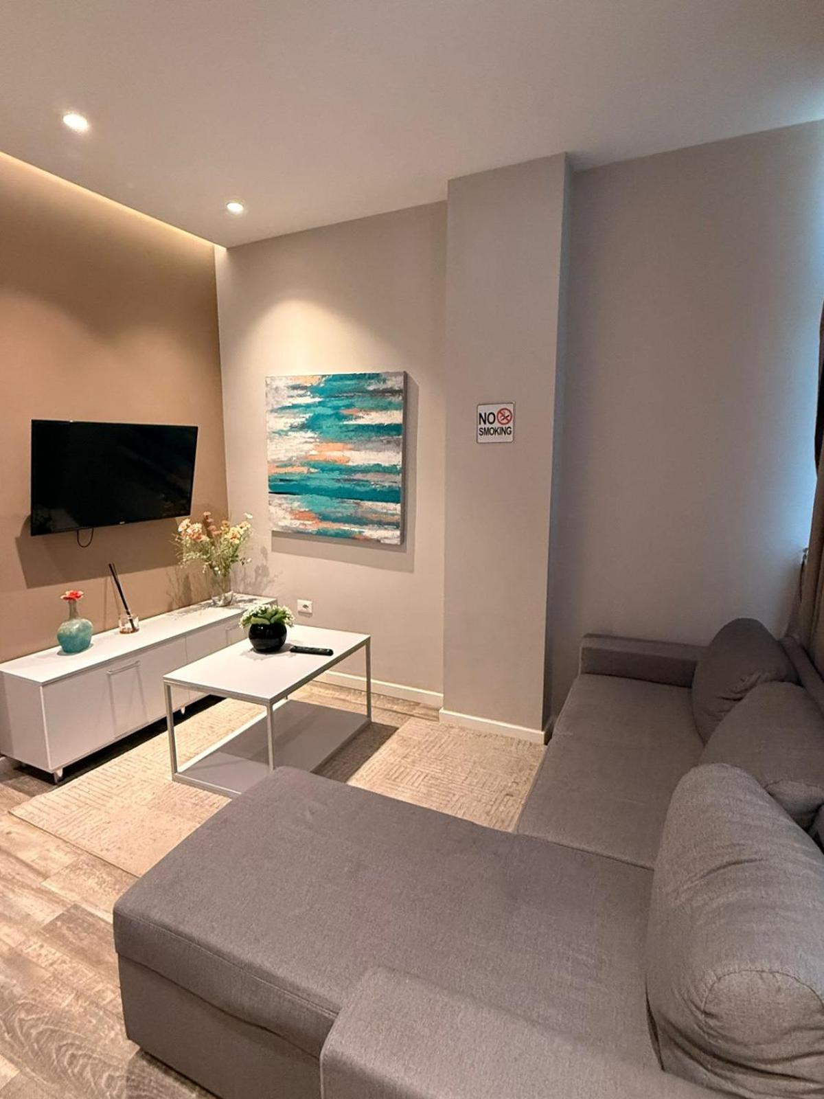 Nest&Rest Apartments 티라나 외부 사진