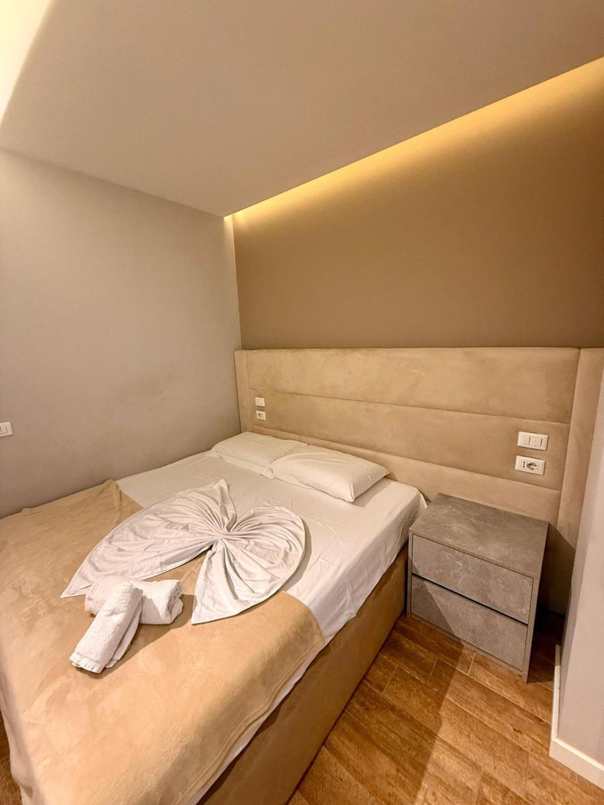 Nest&Rest Apartments 티라나 외부 사진